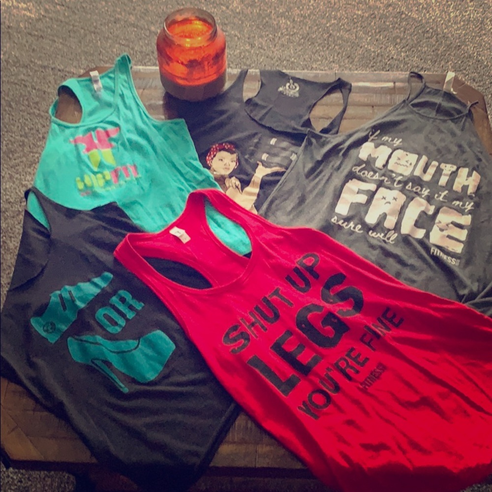 💪 Crossfit workout tank tops /Size Med. lot of 5